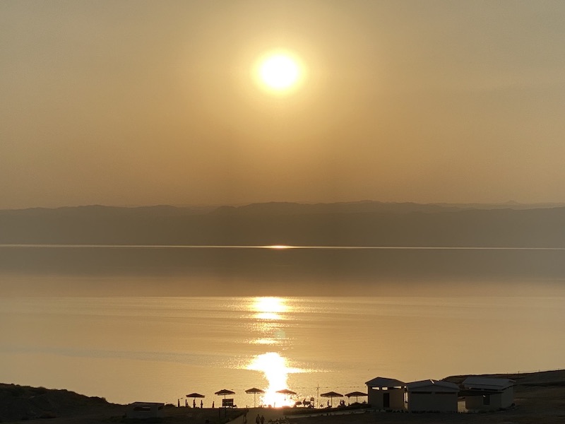 Sonnenuntergang am Toten Meer